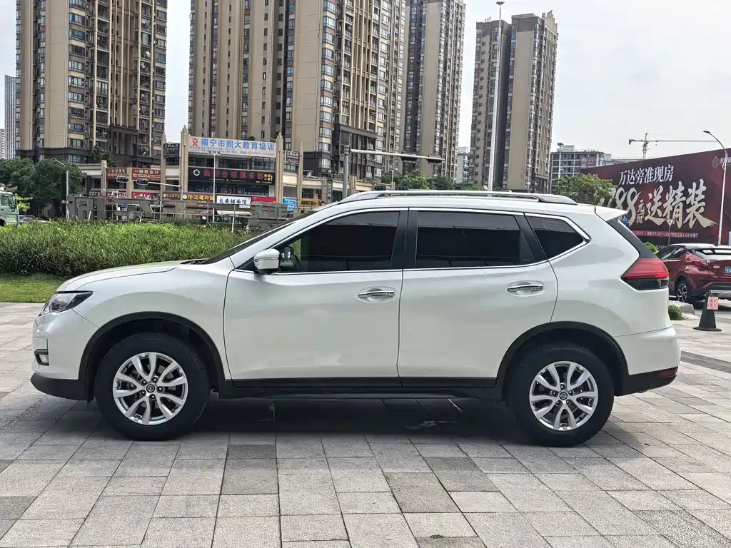 Nissan X-Trail 2021