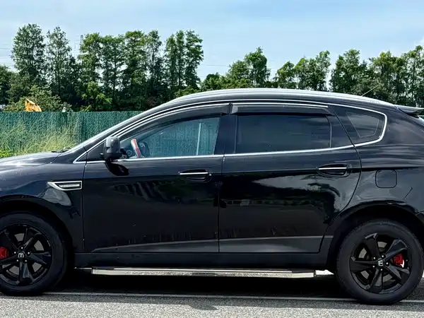 Luxgen Da7 SUV 2014