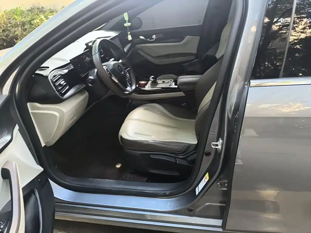 BYD Qin PLUS 2024 — фото 15