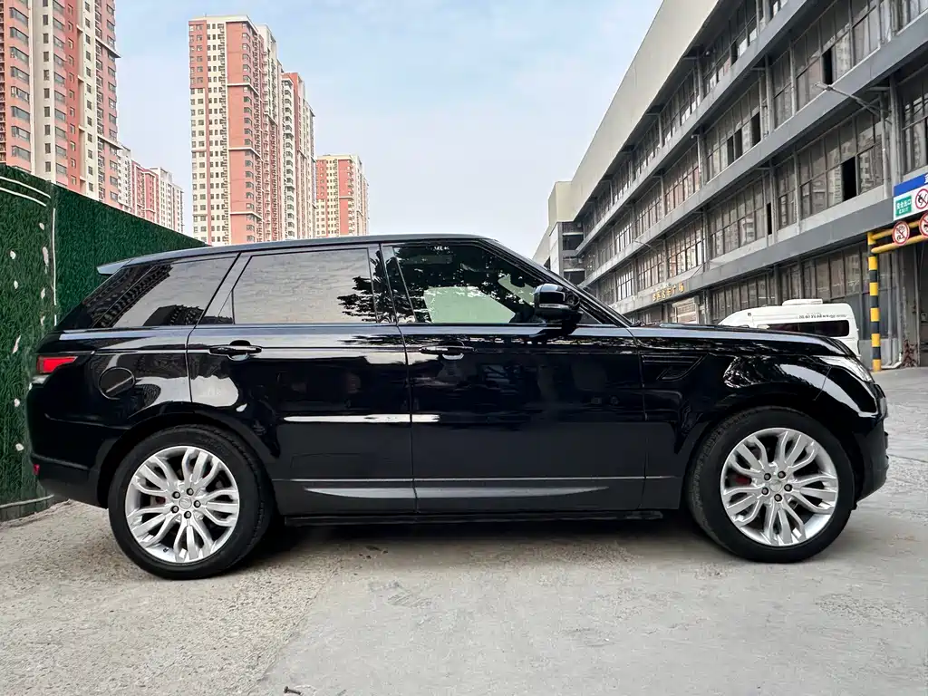 Land Rover Sport 2014 — фото 11