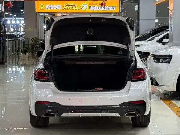BMW 5 Series 2022