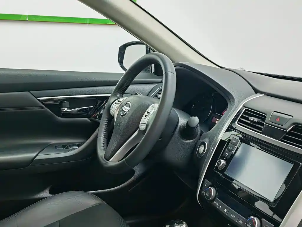 Nissan Teana 2016 — фото 22