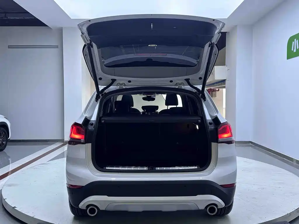 BMW X1 2022 — фото 19