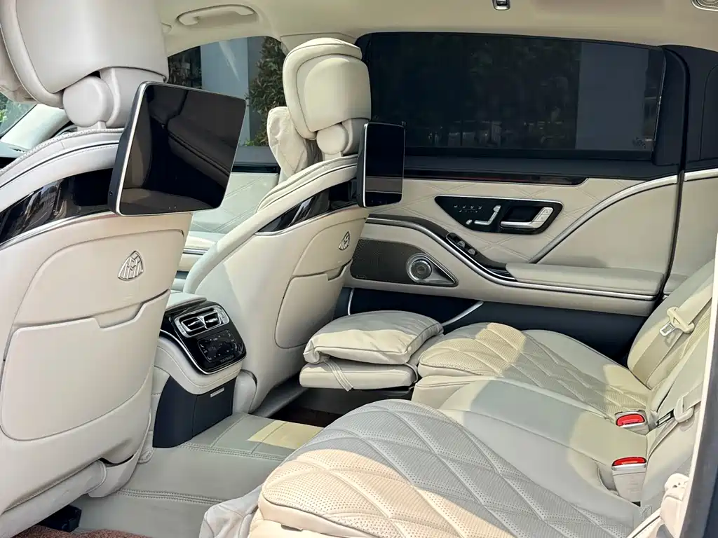Mercedes-Benz Maybach S-Class 2021 — фото 9