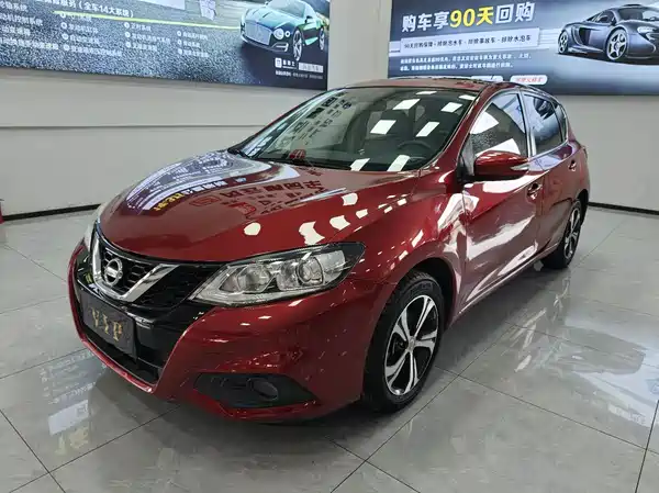 Nissan Tiida 2016