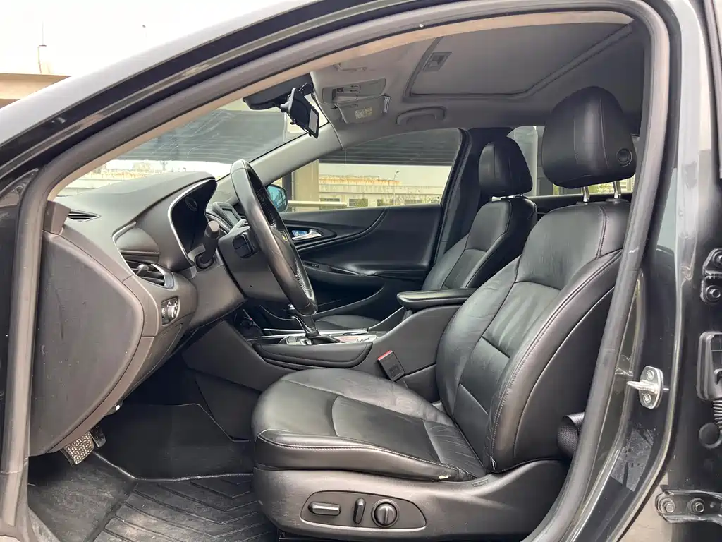 Chevrolet Malibu XL 2017 — фото 19