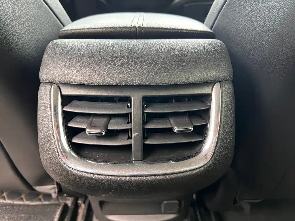 Chevrolet Malibu XL 2017 — фото 13