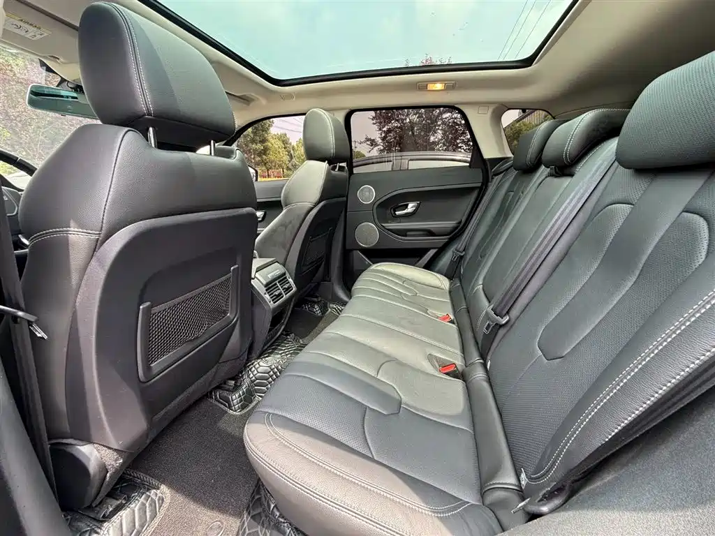 Land Rover Evoque 2015 — фото 7