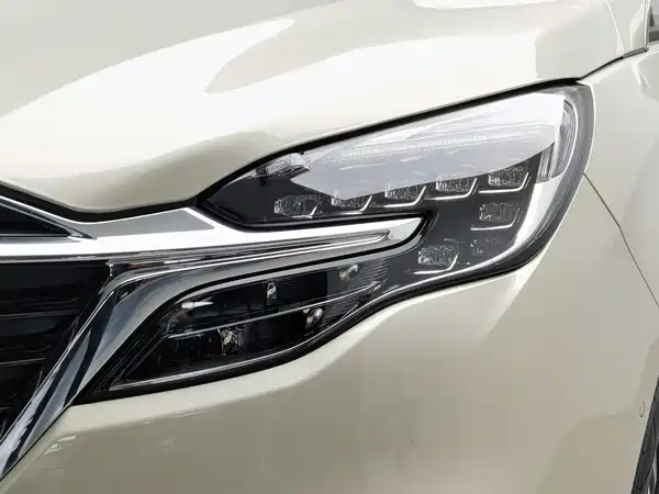 Buick GL8 2022