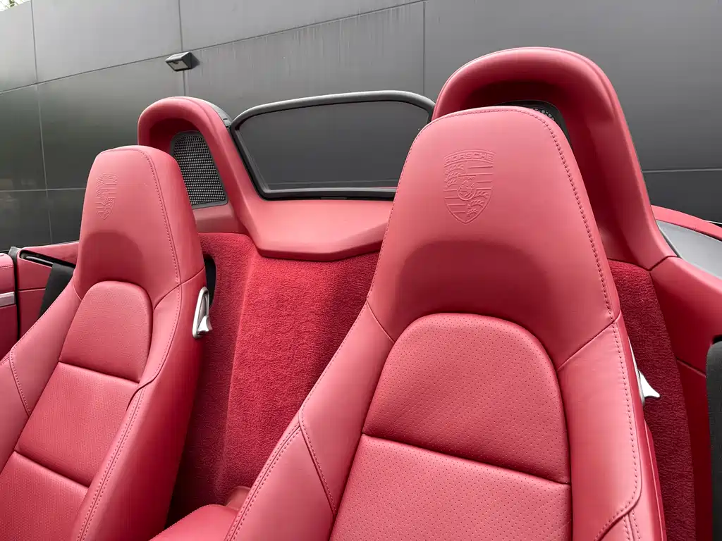 Porsche 718 2024 — фото 10