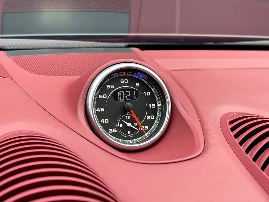 Porsche 718 2024 — фото 17