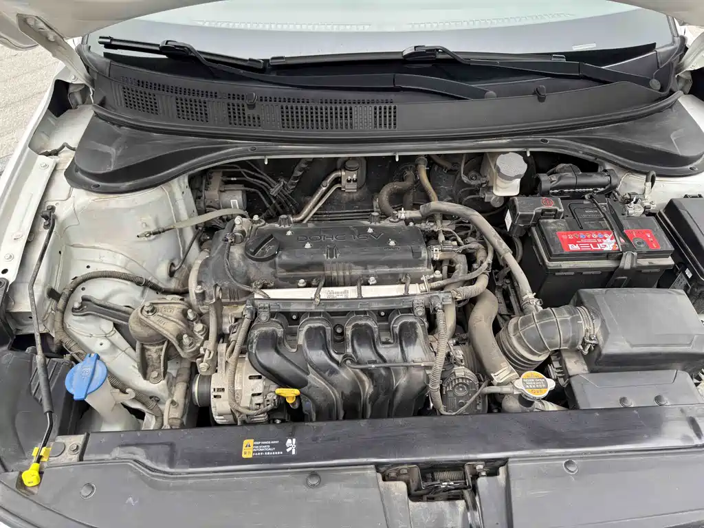 Hyundai Elantra 2021 — фото 12