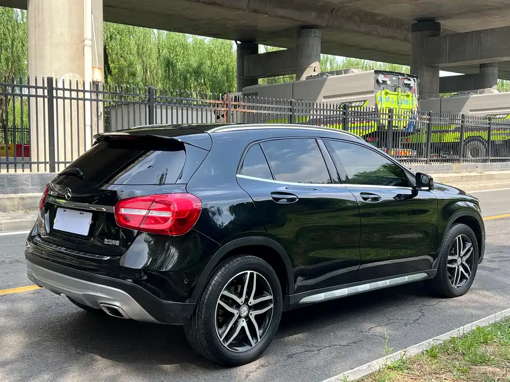 Mercedes-Benz GLA 2017 — фото 9