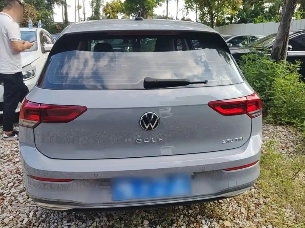 Volkswagen Golf 2022