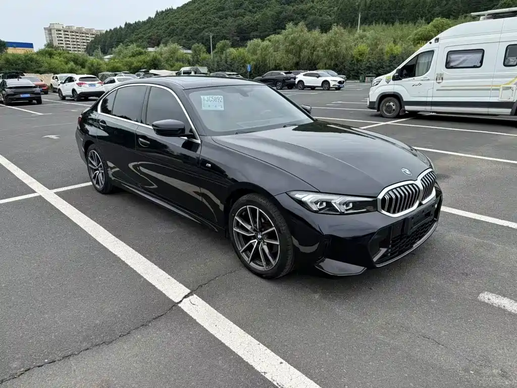 BMW 3 Series 2023