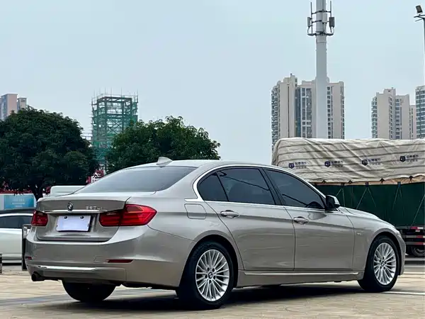 BMW 3 Series 2015