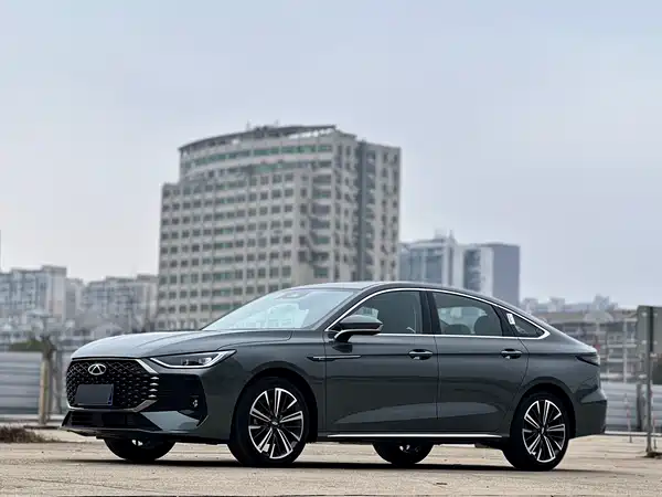 Chery Arrizo 8 PRO 2025