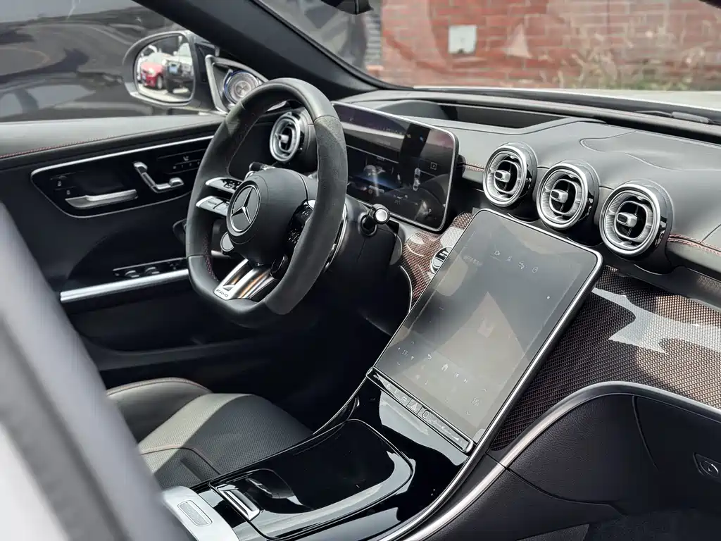 Mercedes-Benz C-Class AMG New Energy 2025 — фото 9