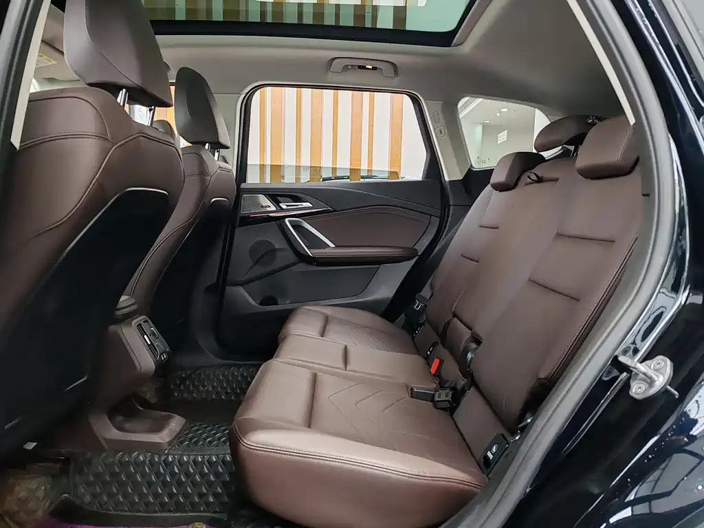BMW X1 2024 — фото 11