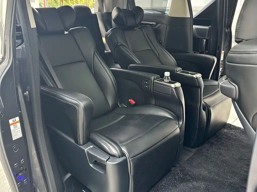 Toyota Alphard 2015 — фото 14