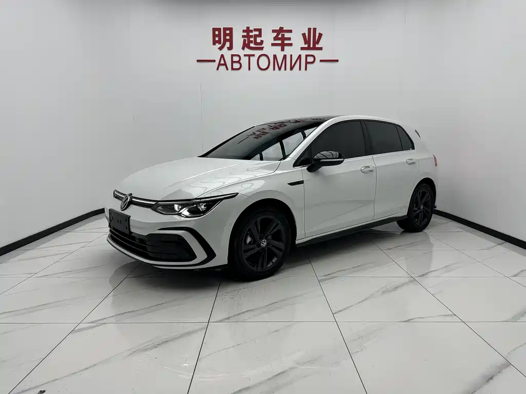 Volkswagen Golf 2023