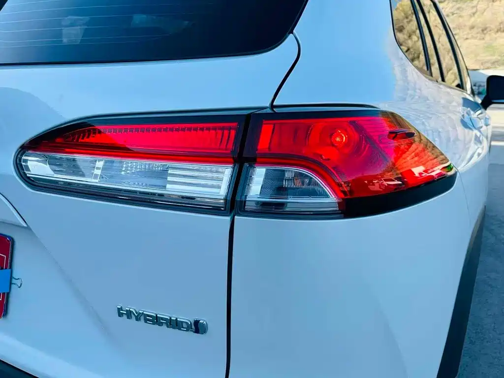 Toyota Corolla Cross 2024 — фото 14