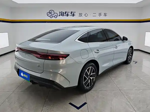 BYD Qin L 2024