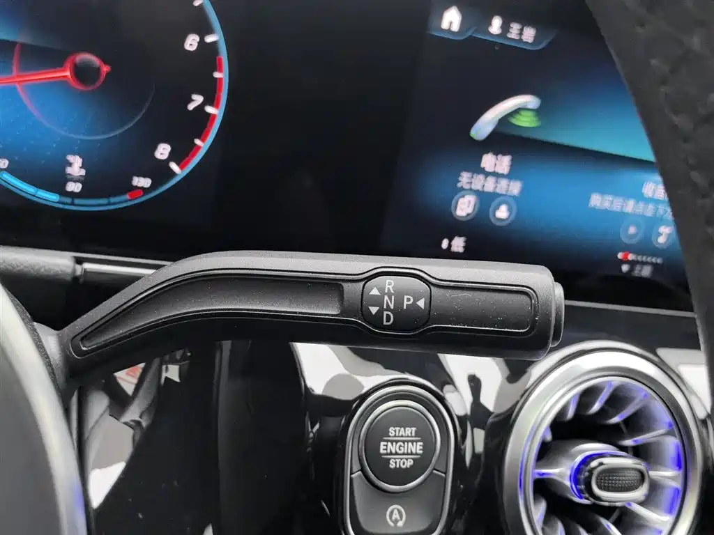 Mercedes-Benz GLA 2023 — фото 13