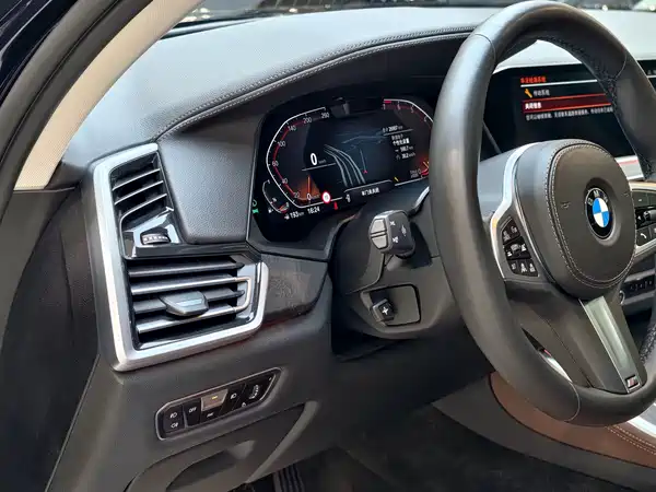 BMW X5 2021
