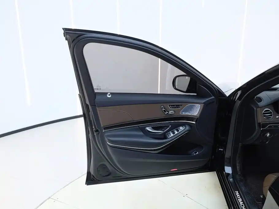 Mercedes-Benz Maybach S-Class 2018 — фото 16