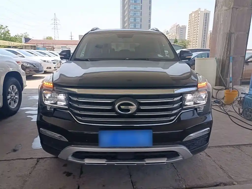 GAC Motor Trumpchi GS8 2017 — фото 3