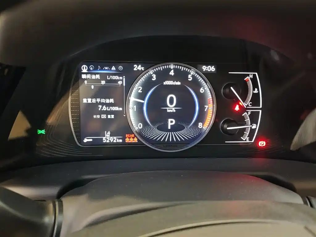 Lexus ES 2023 — фото 18