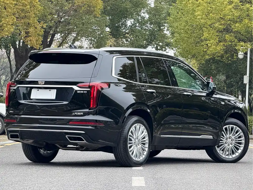 Cadillac XT6 2025 — фото 3