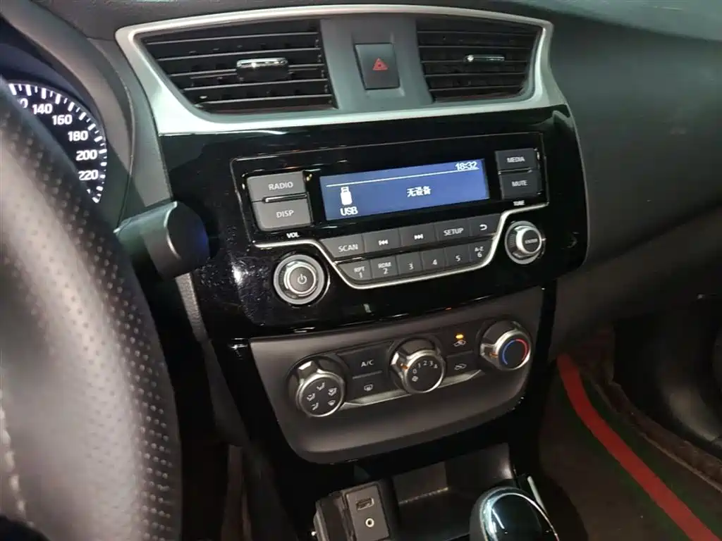 Nissan Sylphy 2016 — фото 13