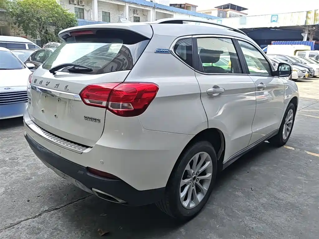 Haval H2 2017 — фото 7