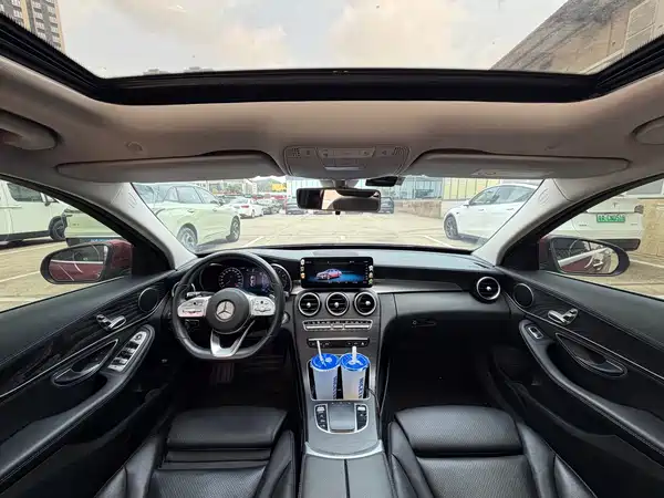 Mercedes-Benz C-Class 2020