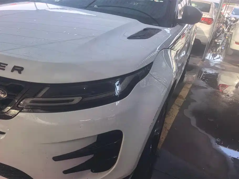 Land Rover Evoque 2021 — фото 5