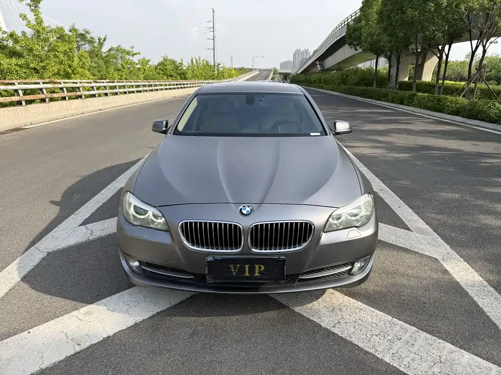 BMW 5 Series 2012 — фото 2