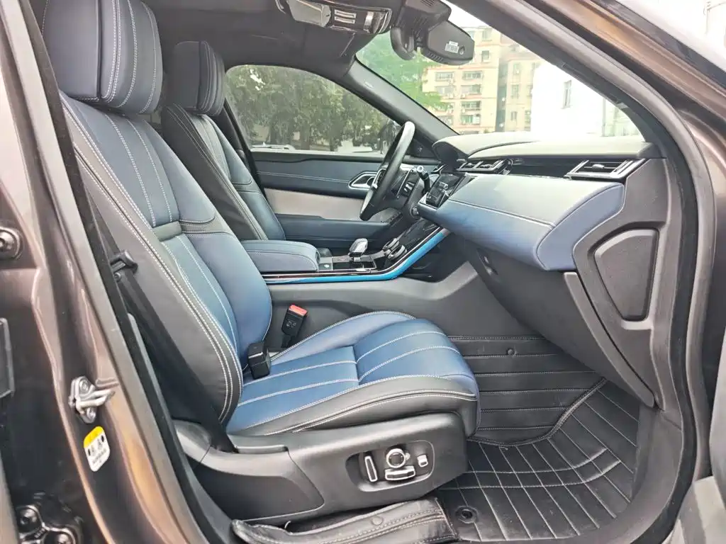 Land Rover Range Rover Velar 2023 — фото 21