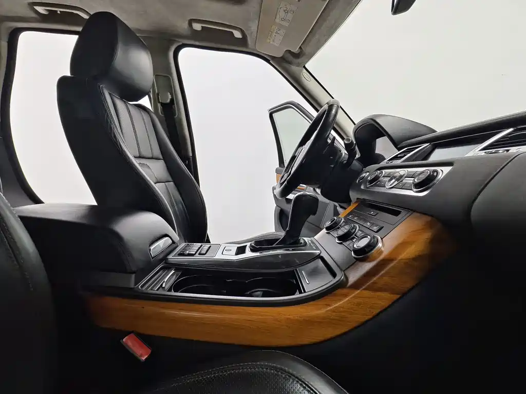 Land Rover Range Rover Sport 2013 — фото 15