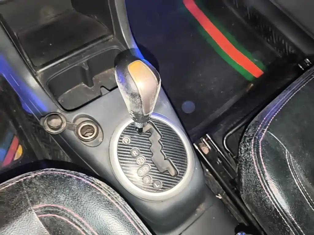 Suzuki Swift 2015 — фото 14
