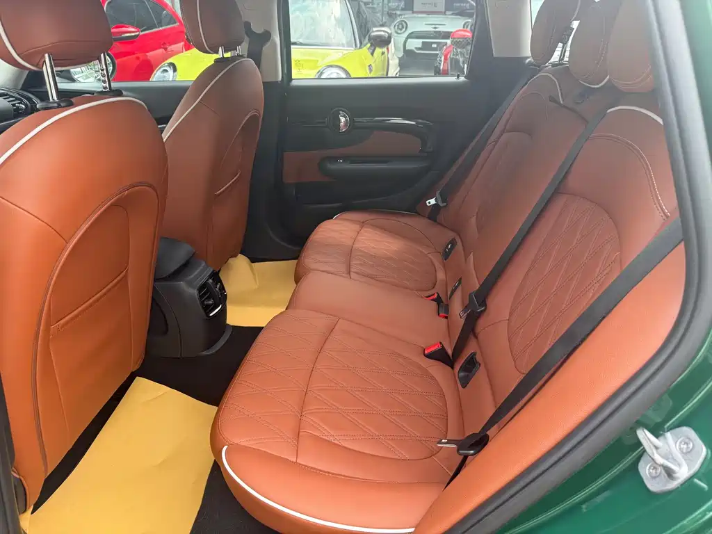 MINI Clubman 2020 — фото 11