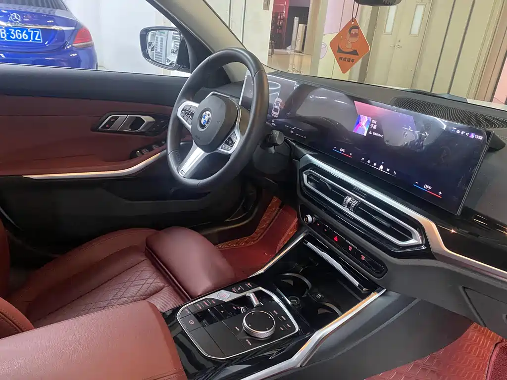 BMW 3 Series 2024