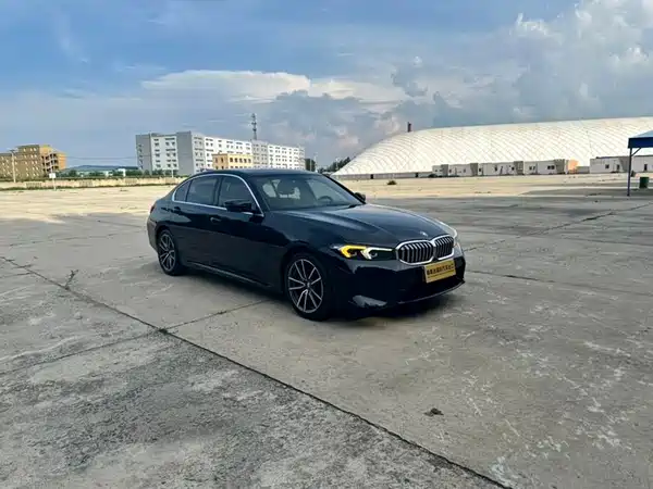 BMW 3 Series 2023