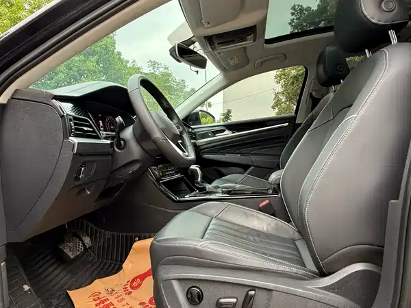 Volkswagen Passat 2022