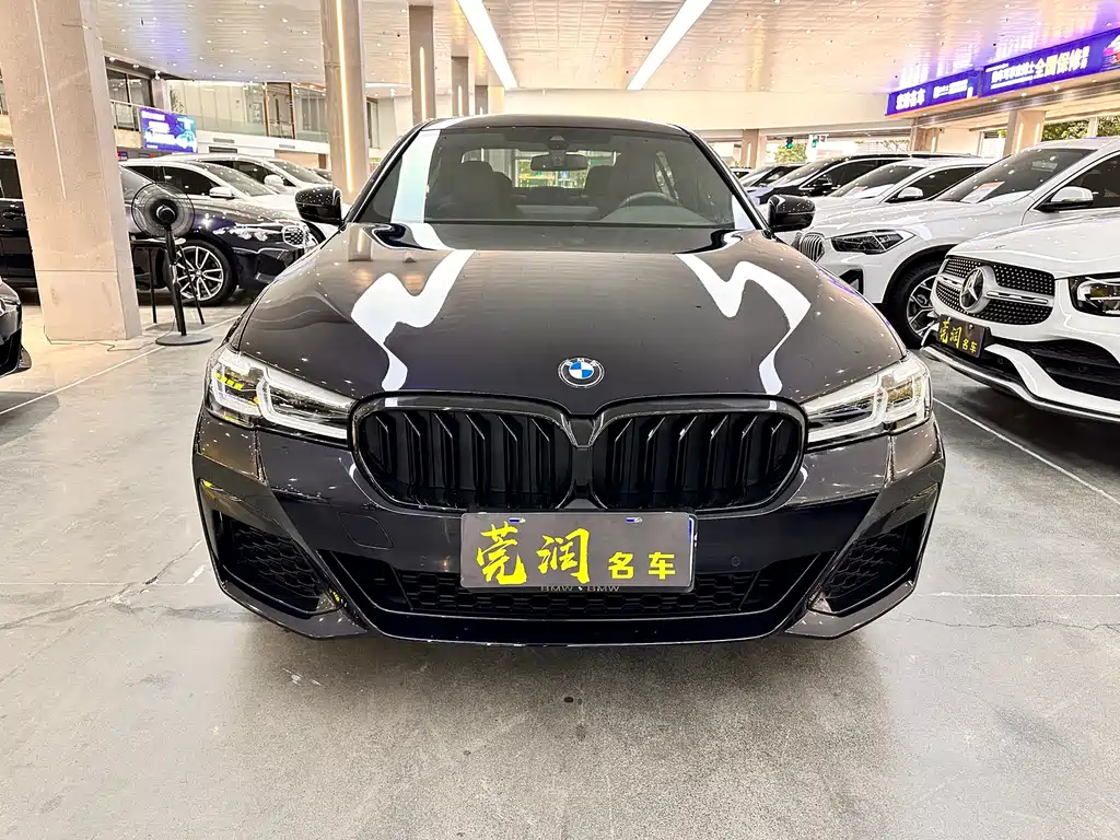 BMW 5 Series 2022