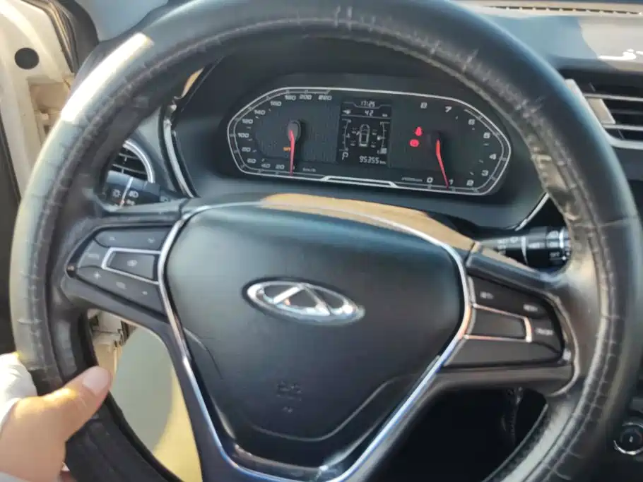 Chery Tiggo 3x 2018 — фото 15