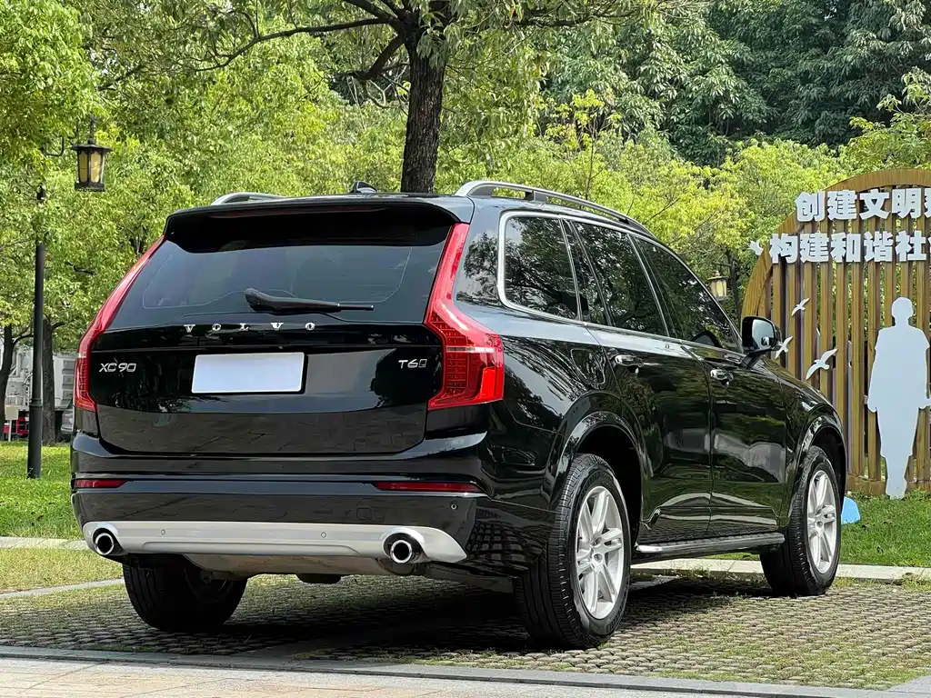 Volvo XC90 2016 — фото 18