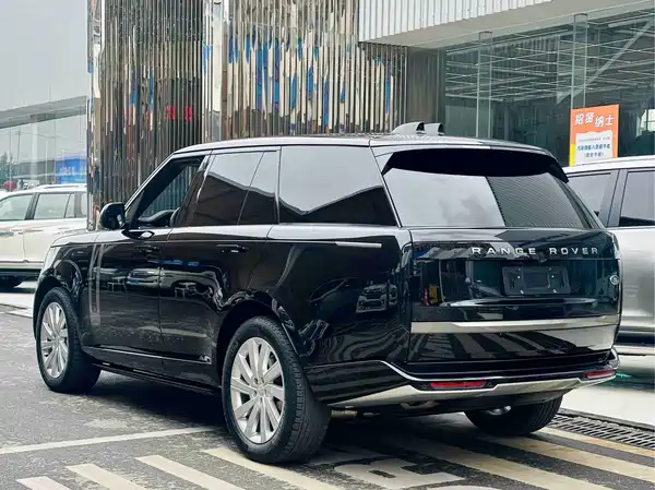 Land Rover Range Rover 2023