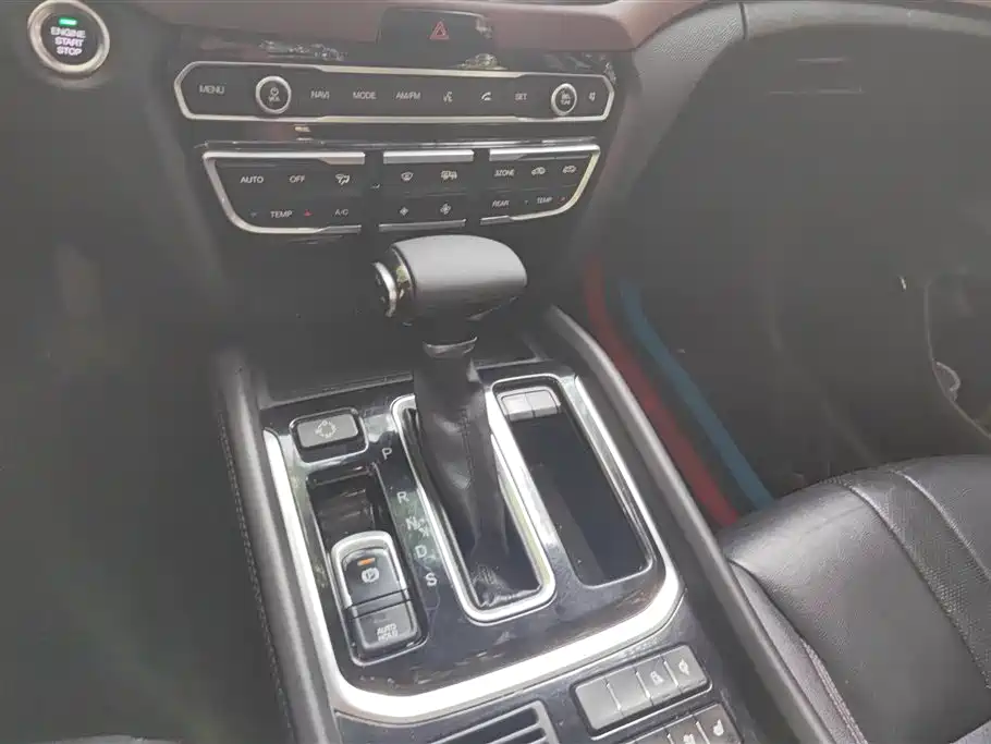 GAC Motor Trumpchi GS8 2018 — фото 15